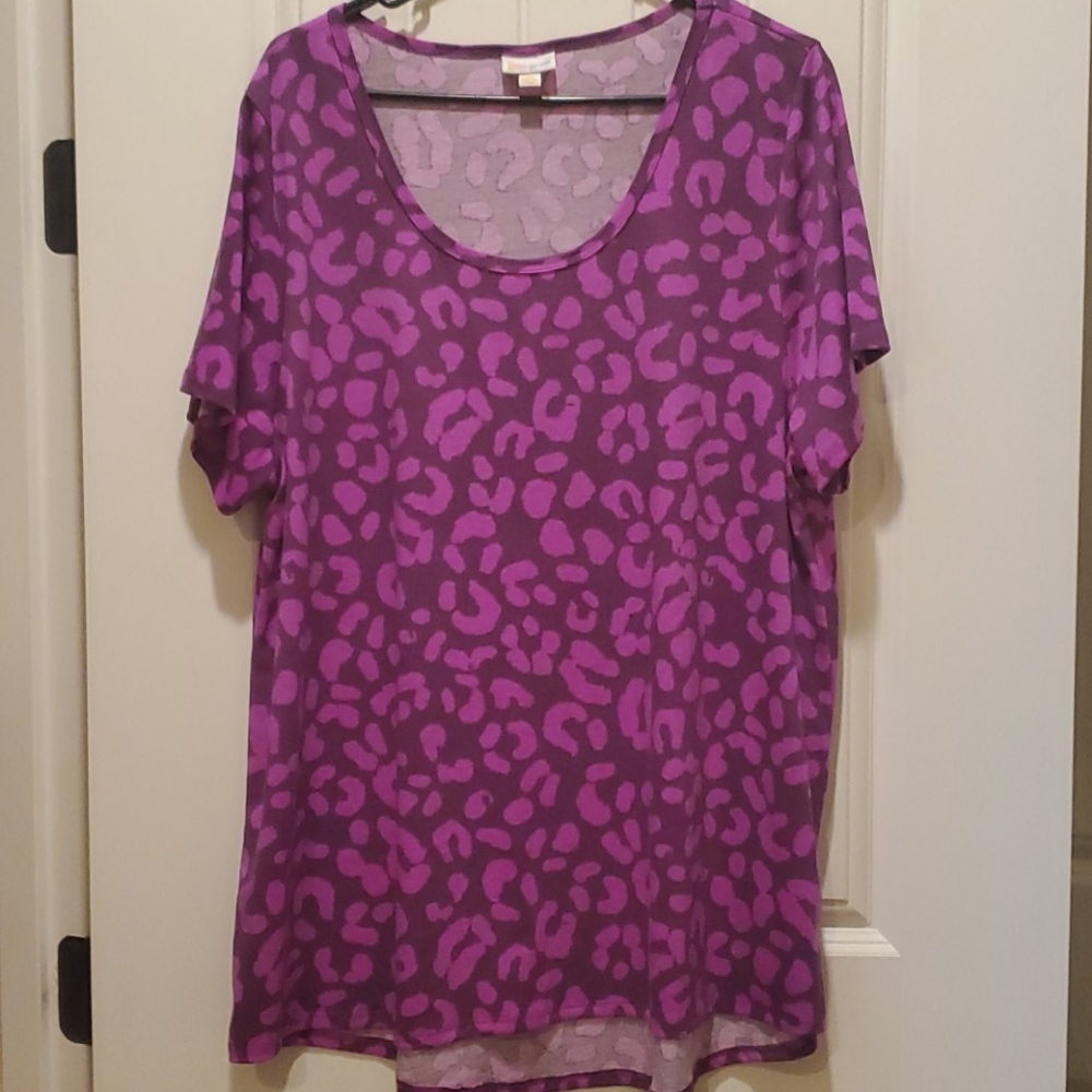 LuLaRoe Purple Leopard Classic-T